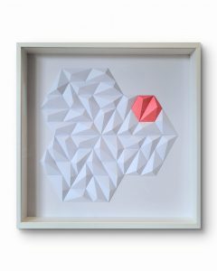 find peace in a pink hexagon | 50 x 50 cm